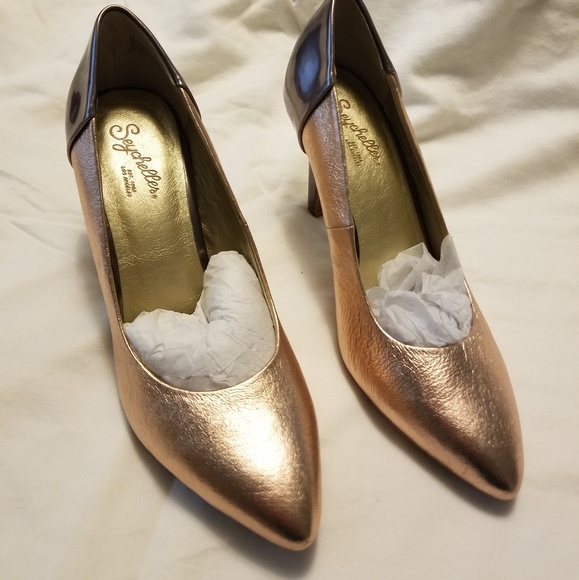 Seychelles Strike a Cord Rose Gold Pewter Pumps - Picture 2 of 6